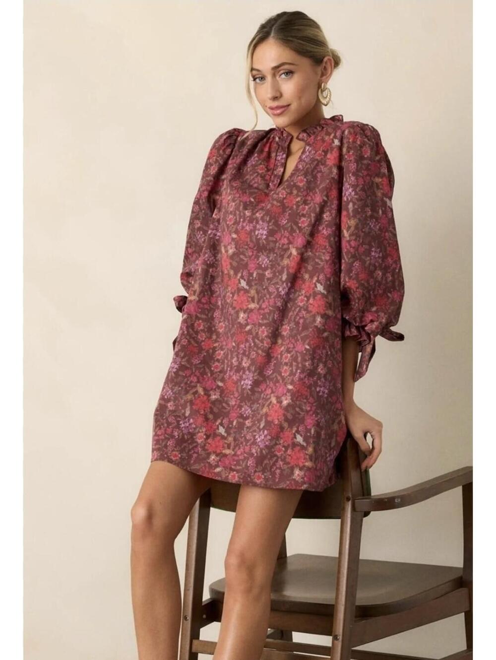 ENTRO Mini Dress Size Medium